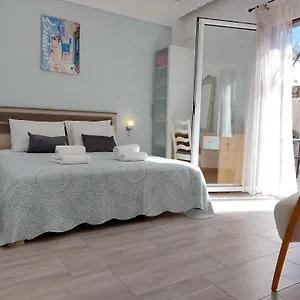 Holiday House , Heraklion (Crete) Greece