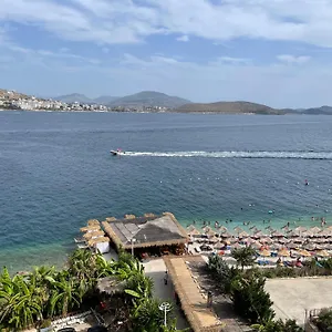 Port Side , Sarande Albania